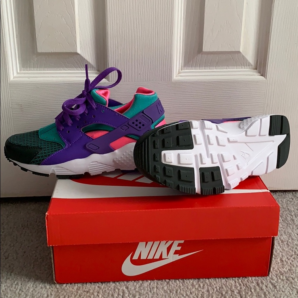 Girls Nike